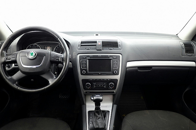 Skoda Octavia Comfortline Facelift ATM 1.4 90kW Таллин - изображение 5