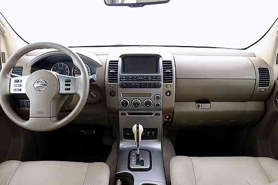 Nissan Pathfinder Luxury ATM 2.5 dCi 128kW Таллин