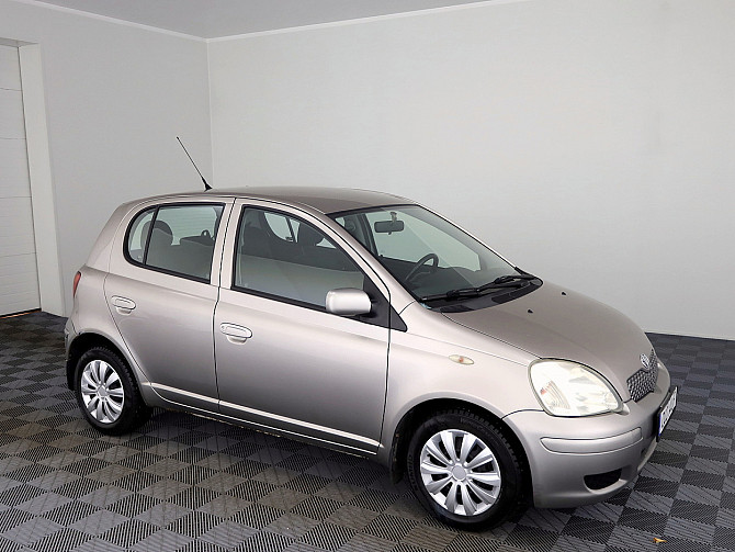 Toyota Yaris Facelift A-C 1.3 64kW Таллин - изображение 1