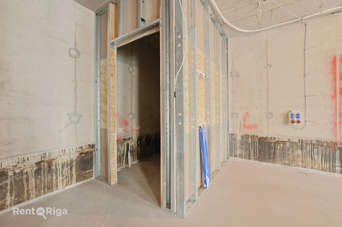 Nomai tiek piedāvātas telpas Rīgas centrā, to kopējā platība ir 96.6 m2. Ērti pārredzamas Rīga - foto 6