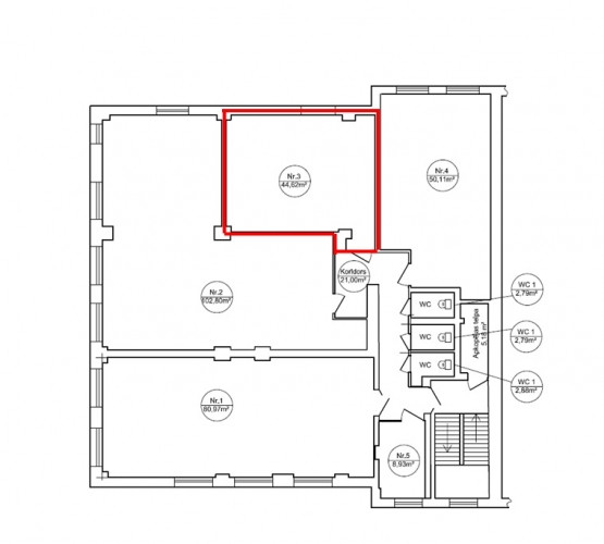 Gaišs birojs kvalitatīvi renovētā ēkā.  Taisnstūra formas birojs. Pie telpu ieejas durvīm Rīga - foto 7