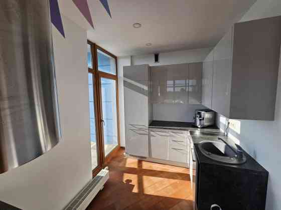 Эксклюзивная квартира с террасой в престижном Межапарке!  Элегантная 3-комнатная Rīga