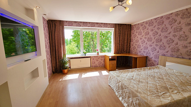 Dzīvokļa video tūri var noskatīties, nospiežot uz mājas lapas sludinājuma lejas daļā.
Izīrējam... Salaspils - foto 1