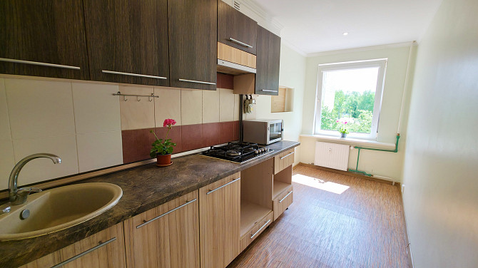 Dzīvokļa video tūri var noskatīties, nospiežot uz mājas lapas sludinājuma lejas daļā.
Izīrējam... Salaspils - foto 3