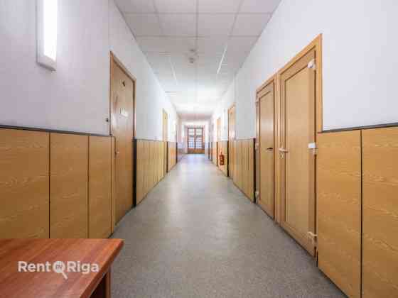 Инвестиционный объект  офисно-складское здание по адресу ул. Геранию, 3.  К продаже Rīga