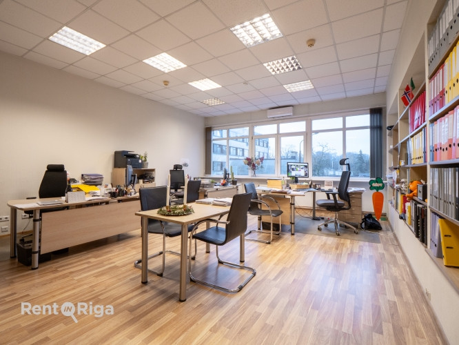 Investīciju objekts  biroju un noliktavu ēka Ģerāniju ielā 3.  Piedāvājumā perspektīvs Rīga - foto 5