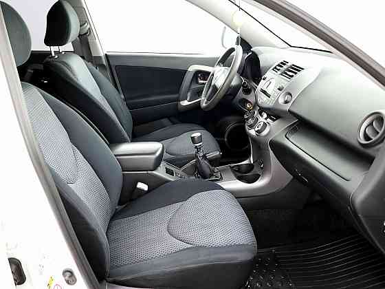 Toyota RAV4 Linea Sol 4x4 2.2 D-4D 100kW Tallina