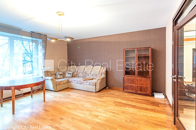 Fasādes māja, renovēta māja, labiekārtota apzaļumota teritorija, luksuss apartamenti , ir Rīga - foto 10