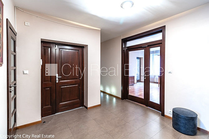 Fasādes māja, renovēta māja, labiekārtota apzaļumota teritorija, luksuss apartamenti , ir Rīga - foto 17