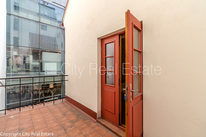 Новостройка, благоустроенная озеленённая территория, подъездная дорога покрыта Юрмала - изображение 11