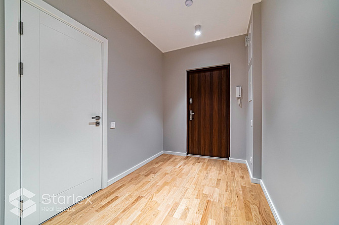 Ekspluatācijā nodota dzīvojamā māja Pļavniekos. Projektu raksturo augstvērtīga un Rīga - foto 16