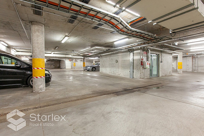 Iznomā modernas A klases biroja telpas Rīgas centrā. Birojs atrodas ēkas 2. stāvā. Birojs ir Rīga - foto 20