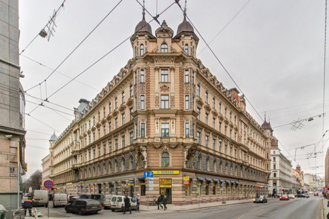 Iznomā frizētavai/skaistumkopšanas salonam piemērotas komercplatības Rīgas centrā blakus Rīga - foto 10