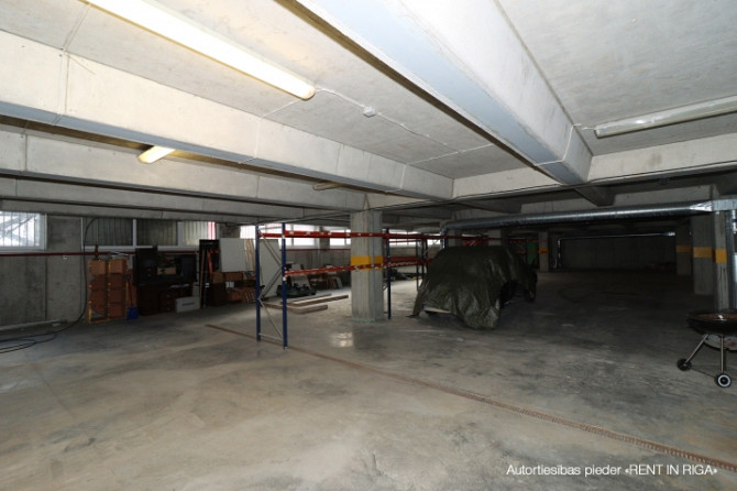 Iznomā tīras un sausas telpas.  + Griestu augstums: 2,4 m + Atsevišķa ieeja no ielas. Rīga - foto 3