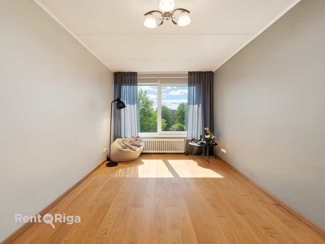 Aicinu iepazīt īpaši gaišu un mājīgu 2 istabu dzīvokli Siguldā, kur katra detaļa ir Sigulda - foto 8