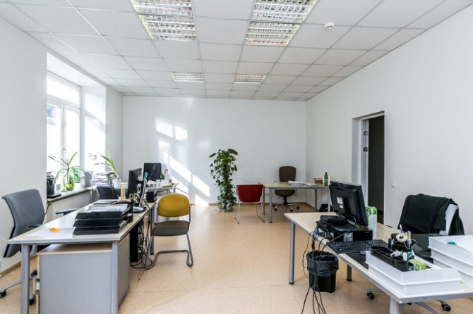 Iznomā biroja telpas aktīvajā Rīgas centrā prestižā jūgendstila ēkā (1912. gads, Eižens Rīga - foto 5