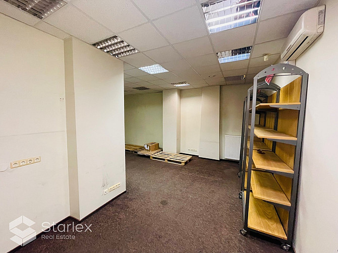 Iznomā tirdzniecības telpas Vecrīgā, Teātrā ielā 12 (Teātra/Vaļņu ielu Rīga - foto 9