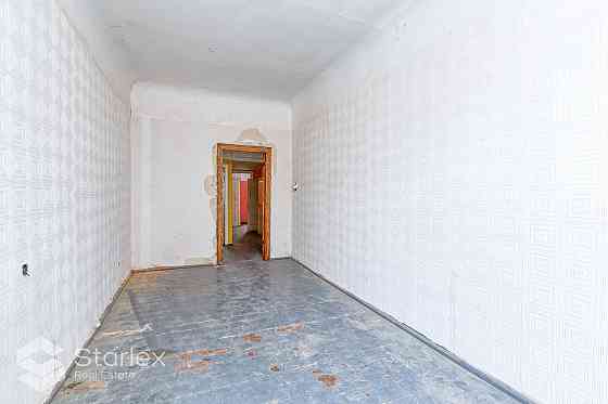 Продаётся просторная квартира с четырьмя комнатами площадью 103 кв. м в отличном Rīga