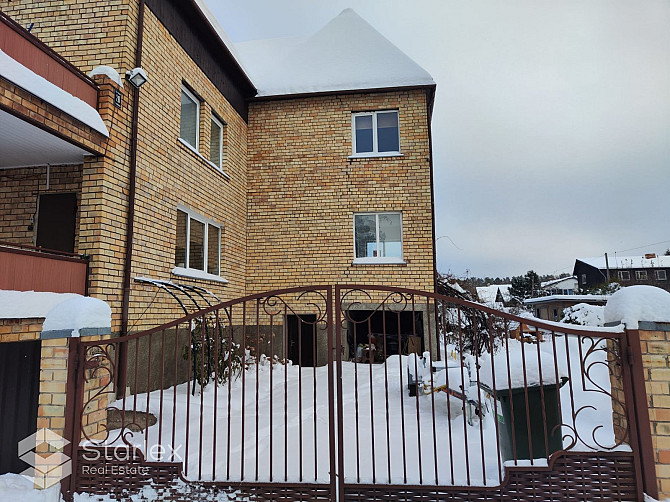 Pārdošanā nonācis fantastisks īpašums- pamatīgi būvēta liela ķieģeļu privātmāja Rīgas rajons - foto 20