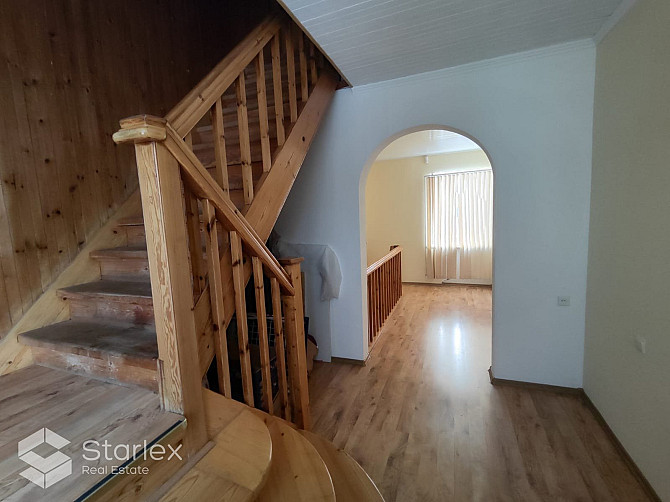 Pārdošanā nonācis fantastisks īpašums- pamatīgi būvēta liela ķieģeļu privātmāja Rīgas rajons - foto 16