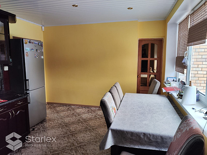 Pārdošanā nonācis fantastisks īpašums- pamatīgi būvēta liela ķieģeļu privātmāja Rīgas rajons - foto 6