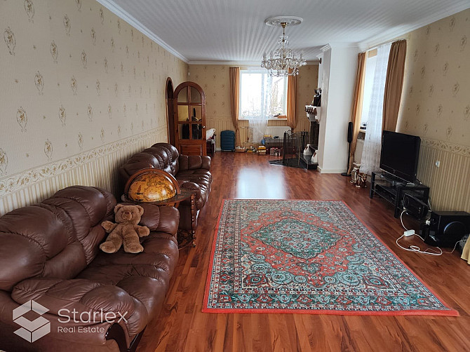 Pārdošanā nonācis fantastisks īpašums- pamatīgi būvēta liela ķieģeļu privātmāja Rīgas rajons - foto 15