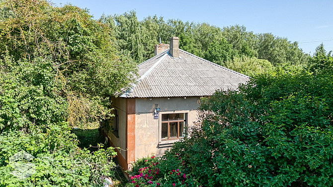 Dārzciemā uz Sesku ielas pārdošanā ir zemes gabals ar vienstāvu māju un palīgceltni. Mājas Rīga - foto 14