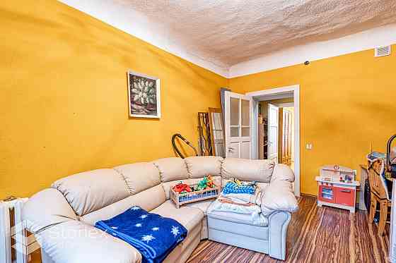 Просторная 84 кв.м. м. трехкомнатная квартира в хорошем месте - улица Бирзниека Rīga