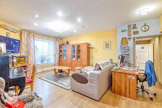 Просторная 84 кв.м. м. трехкомнатная квартира в хорошем месте - улица Бирзниека Rīga