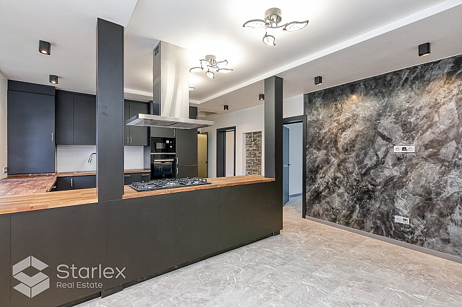 Pārdošanā lielisks divu māju īpašums, kas atrodas uz klusas privātmāju ieskautas ielas Rīga - foto 10