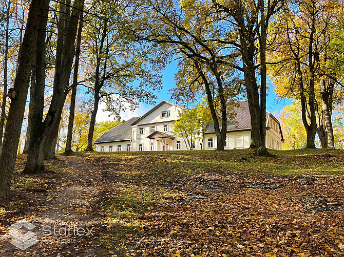 Pārdod bijušo Tērvetes pamatskolu, kurā šobrīd ir ierīkots Izaugsmes un atpūtas centrs Tērvetes līči Добеле и Добельский край - изображение 11