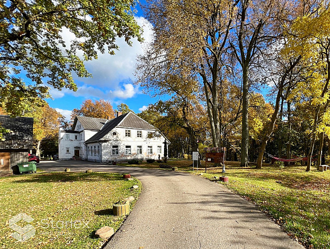 Pārdod bijušo Tērvetes pamatskolu, kurā šobrīd ir ierīkots Izaugsmes un atpūtas centrs Tērvetes līči Добеле и Добельский край - изображение 8