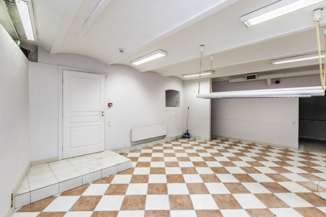 Iznomā darbnīcas/biroja telpas Rīgas centrā blakus Jaunajam Rīgas Teātrim.
Ēka celta 1901. Rīga - foto 4