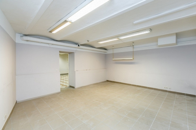 Iznomā darbnīcas/biroja telpas Rīgas centrā blakus Jaunajam Rīgas Teātrim.
Ēka celta 1901. Rīga - foto 5