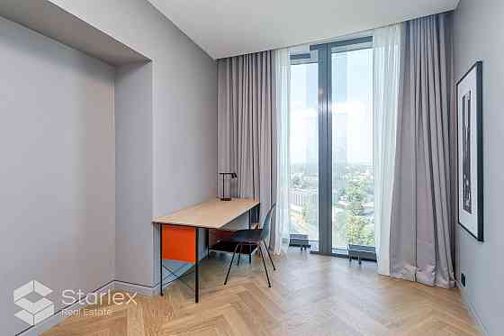 Zunda Towers-многофункциональный комплекс, который включает в себя 336 жилых Рига