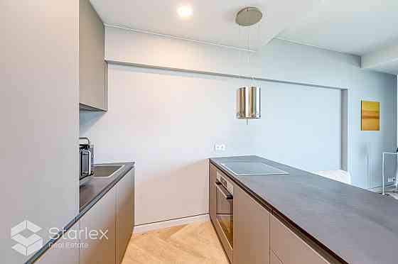 Zunda Towers-многофункциональный комплекс, который включает в себя 336 жилых Rīga