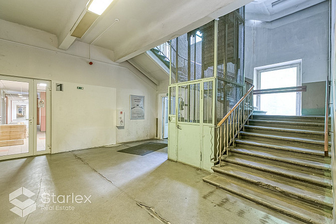 Kinostudijas industriālais parks piedāvā plaša profila pielietojuma telpas.
Telpas atrodas Rīga - foto 15