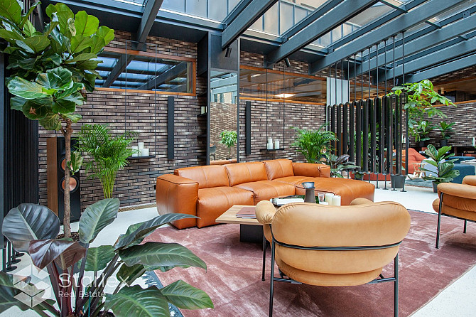 Lieliskais dzīvojamais kvartāls Lofts & Rosegold Rīgas Klusajā centrā ir spilgts dažādu Rīga - foto 11