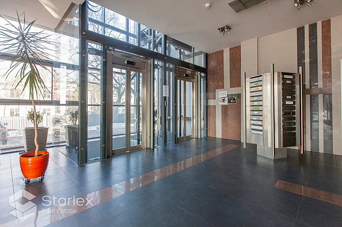 Современное офисное здание. Офисное здание отвечает требованиям высококлассных Рига - изображение 11