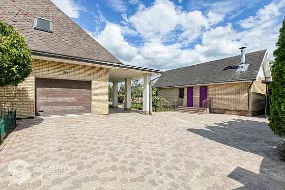 Красивый семейный дом в спальном районе Дрейлини. 
Качественная и современная Rīga