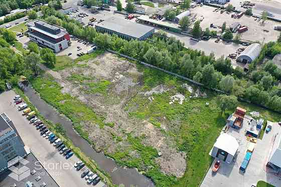 Zemesgabals Duntes ielā 17
Saskaņā ar Rīgas pilsētas teritorijas plānojumu, zemesgabals atrodas "jau Rīga