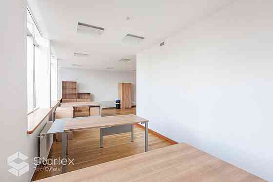 Промышленно-офисный центр Квартал ВЭФ расположен на территории одного из Rīga