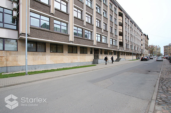 Iznomā biroja telpas centrā  Elijas ielā 17.  Birojs izvietots ēkas 6.stāvā.  Kopējā Rīga - foto 11