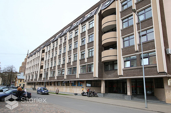 Iznomā biroja telpas centrā  Elijas ielā 17.  Birojs izvietots ēkas 6.stāvā.  Kopējā Rīga - foto 12