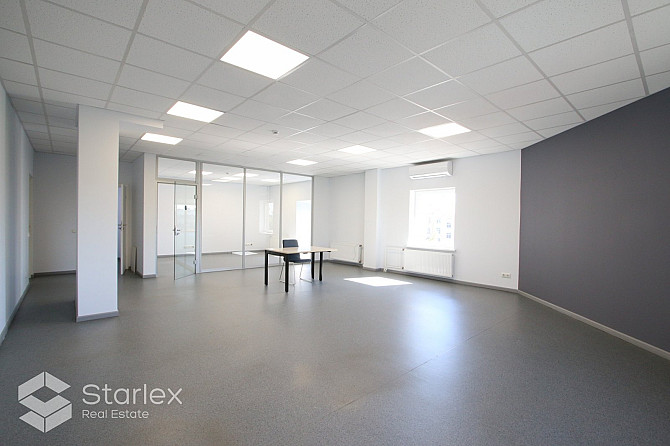 Iznomā biroja telpas centrā  Elijas ielā 17.  Birojs izvietots ēkas 6.stāvā.  Kopējā Rīga - foto 3