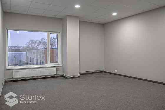 Braslas industriālais parks atrodas stratēģiskā vietā, netālu no Rīgas centra, tiešā Zemitānu, kā ar Rīga