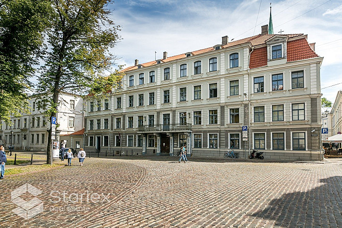 Iznomā restorānam/kafejnīcai piemērotas telpas prestižā vietā Vecrīgā, Pils laukumā 4. Rīga - foto 1