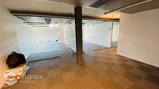 Современное офисное здание высокого класса рядом с К.Улманя гатве, недалеко от Mālpils pagasts