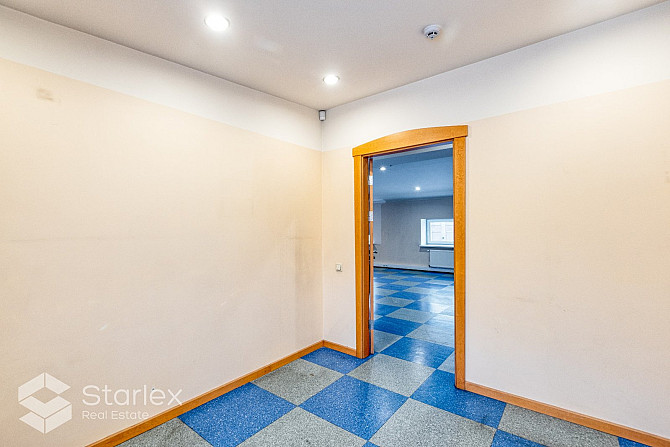 Iznomā daudzfunkcionālu autonomu ēku Ganību dambī - ielas malā. Piemērota tirdzniecībai/ Rīga - foto 13