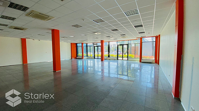 Tirdzniecības/ Showroom/ Biroja telpas.Mūsdienīgs A - klases biznesa komplekss, kas atrodas Rīga - foto 4